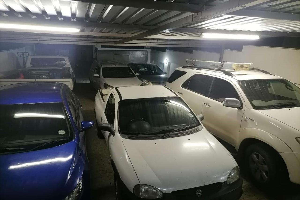 Maluti Backpackers Otel Phuthaditjhaba Dış mekan fotoğraf