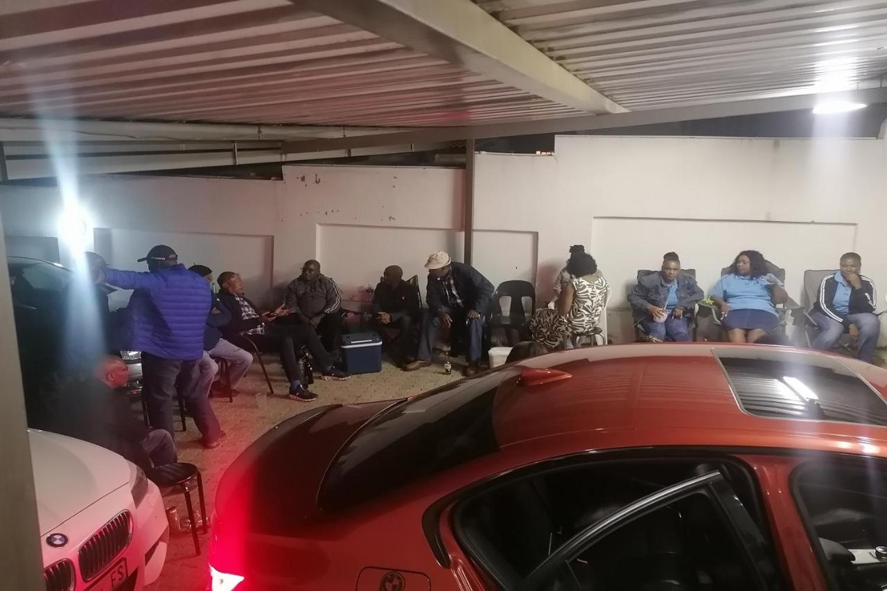Maluti Backpackers Otel Phuthaditjhaba Dış mekan fotoğraf