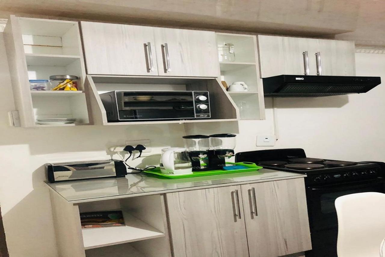 Maluti Backpackers Otel Phuthaditjhaba Dış mekan fotoğraf
