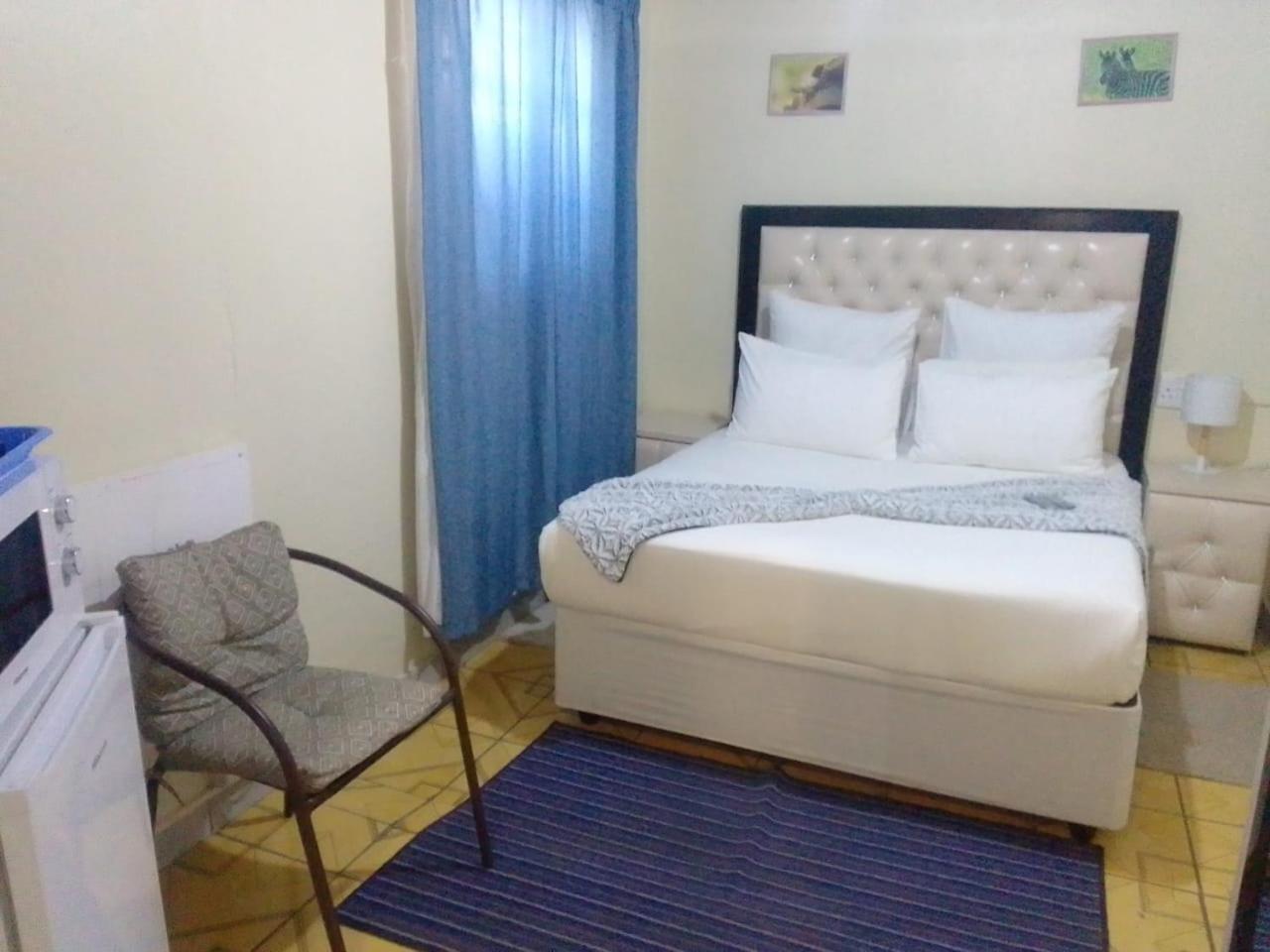Maluti Backpackers Otel Phuthaditjhaba Dış mekan fotoğraf